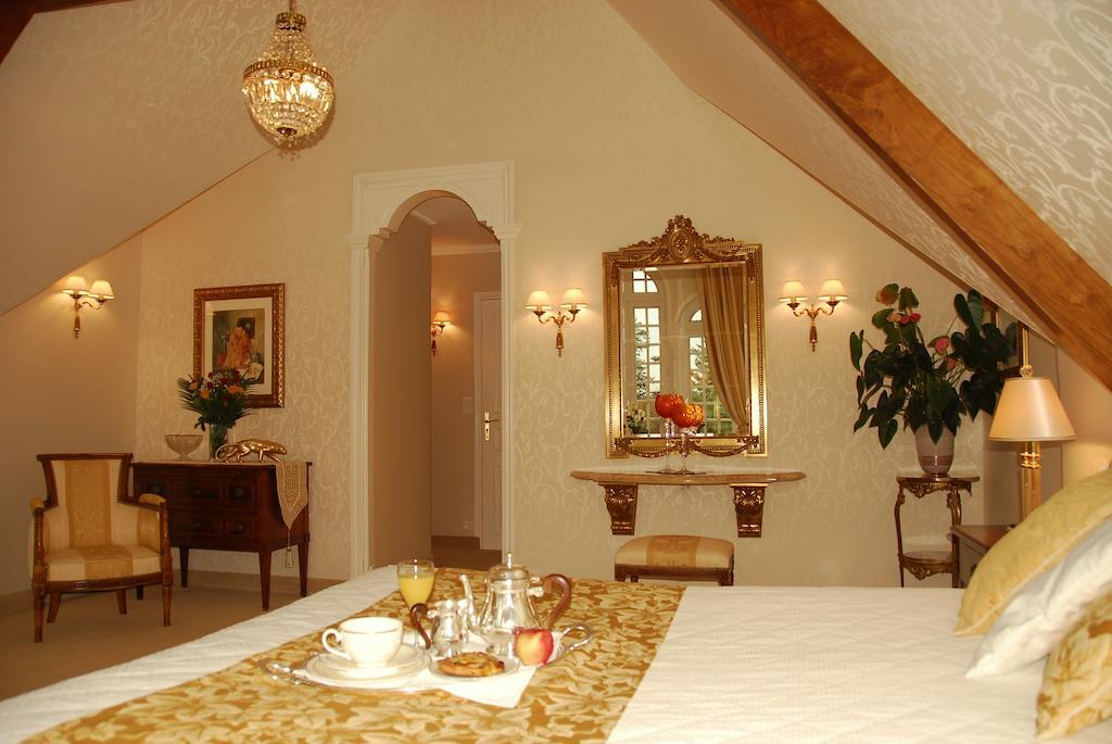 Manoir De Kertalg Hotel Moelan sur Mer Ruang foto